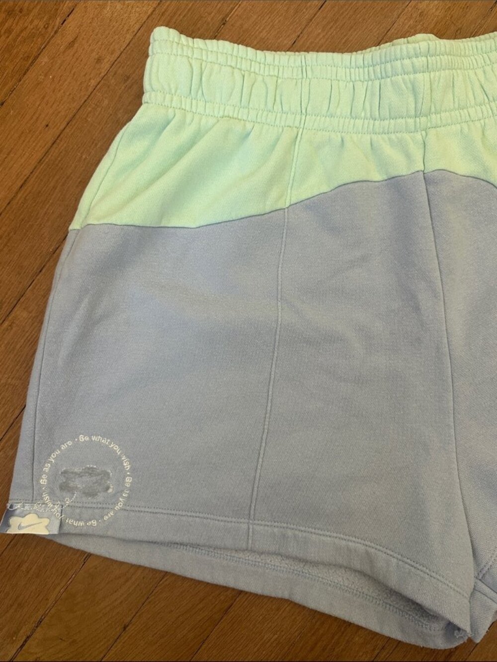 Nike Color Clash Euphoria high rise color block contrast relaxed fit sweat short - Picture 4 of 13